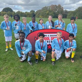 What a day! Such a hard competition, but after lots of hard battles we finished joint 3rd in the whole boroughs Rugby competition 💪🏼🏉